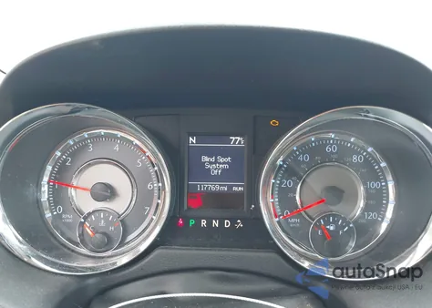 2013 Chrysler Town & Country Touring-L из США, поврежденный, VIN 2C4RC1CG6DR615838